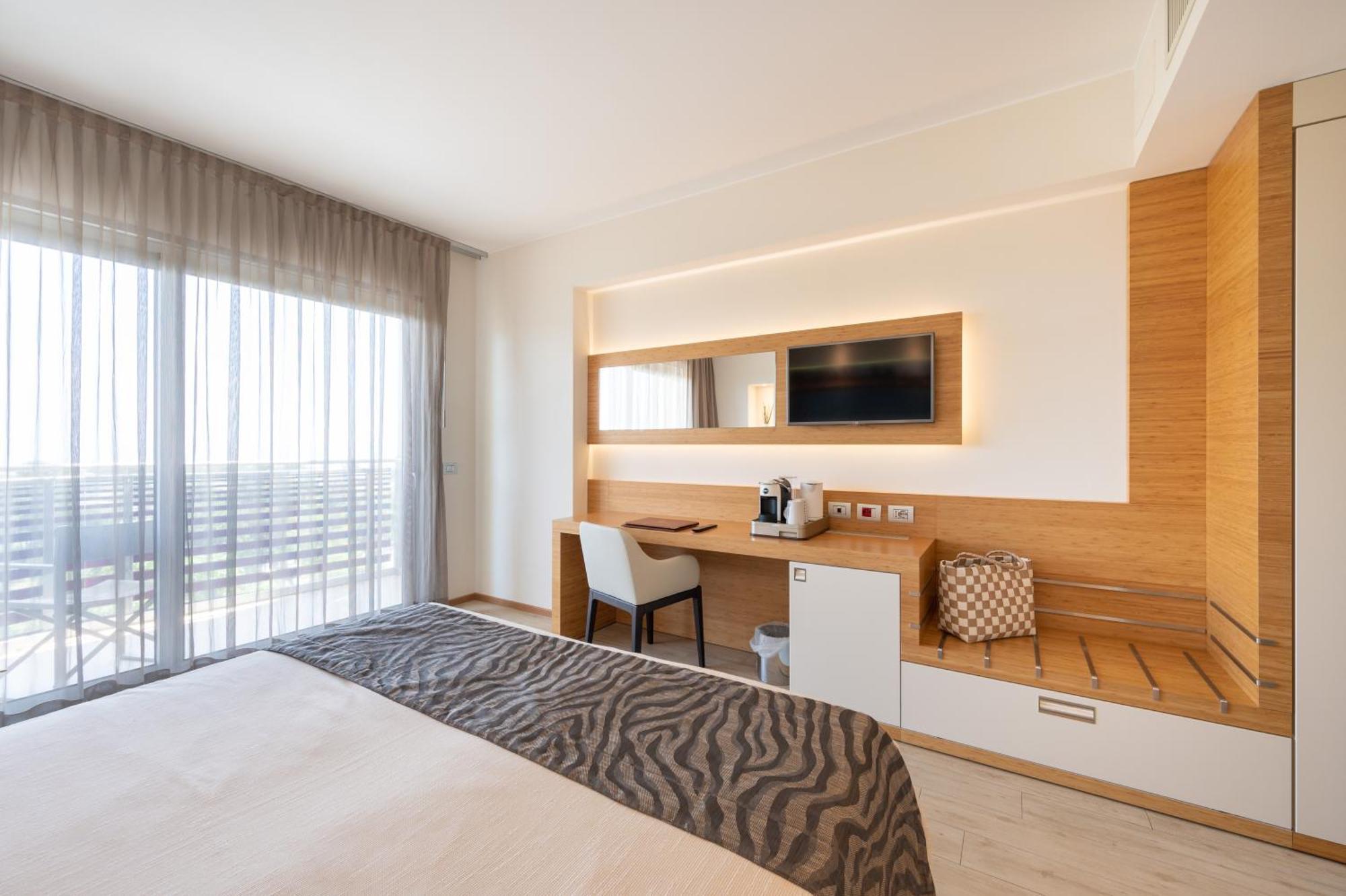 Laguna Park Hotel 4Superior Bibione Zewnętrze zdjęcie